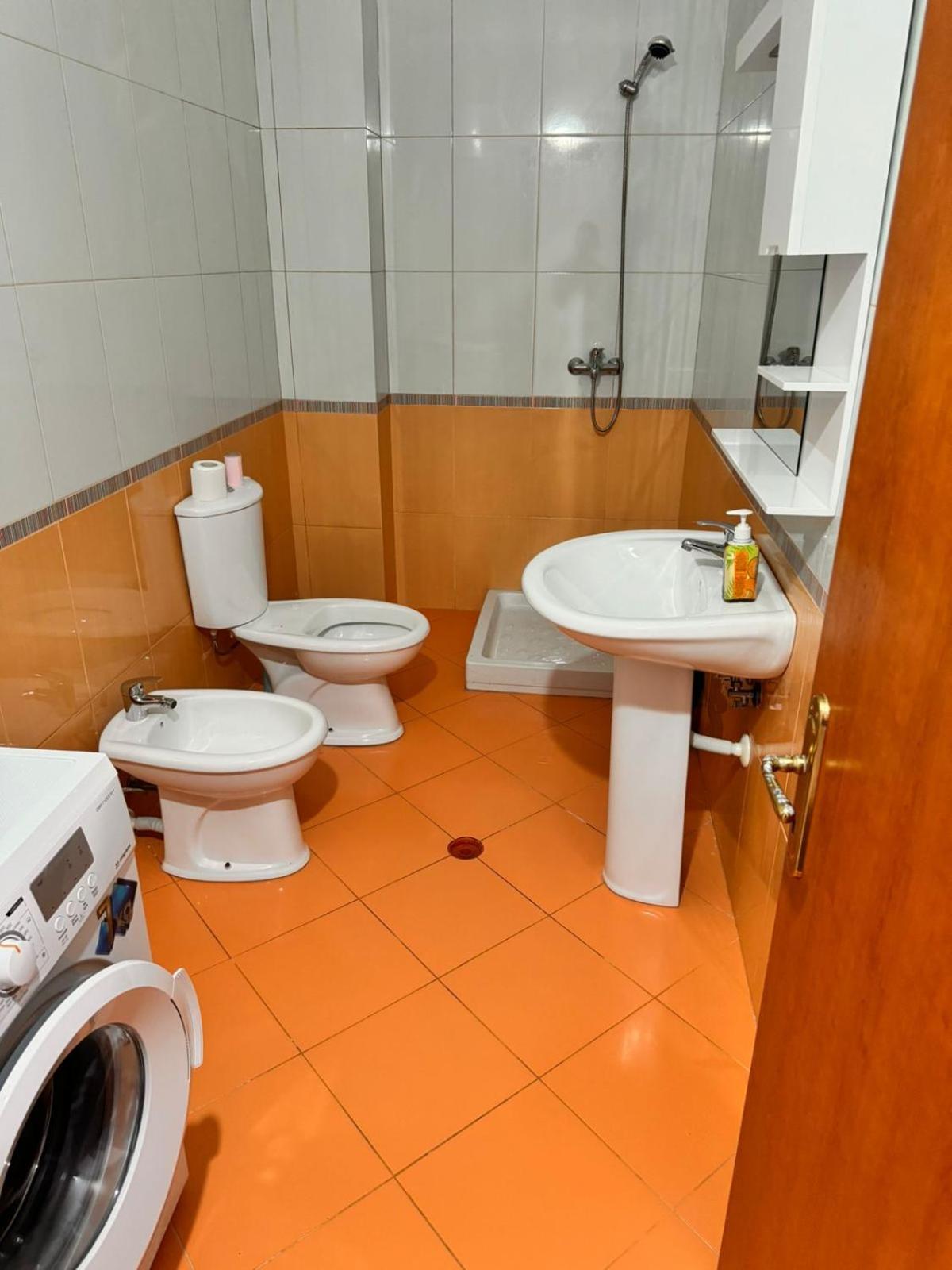 Holiday Apartments 5 Durrës Eksteriør billede